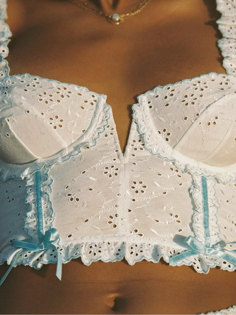 For Love And Lemons questions leave